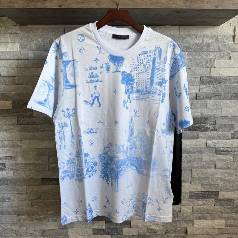 Louis Vuitton Blue City Scape Toile Monogram Graphic T-Shirt Size Medium